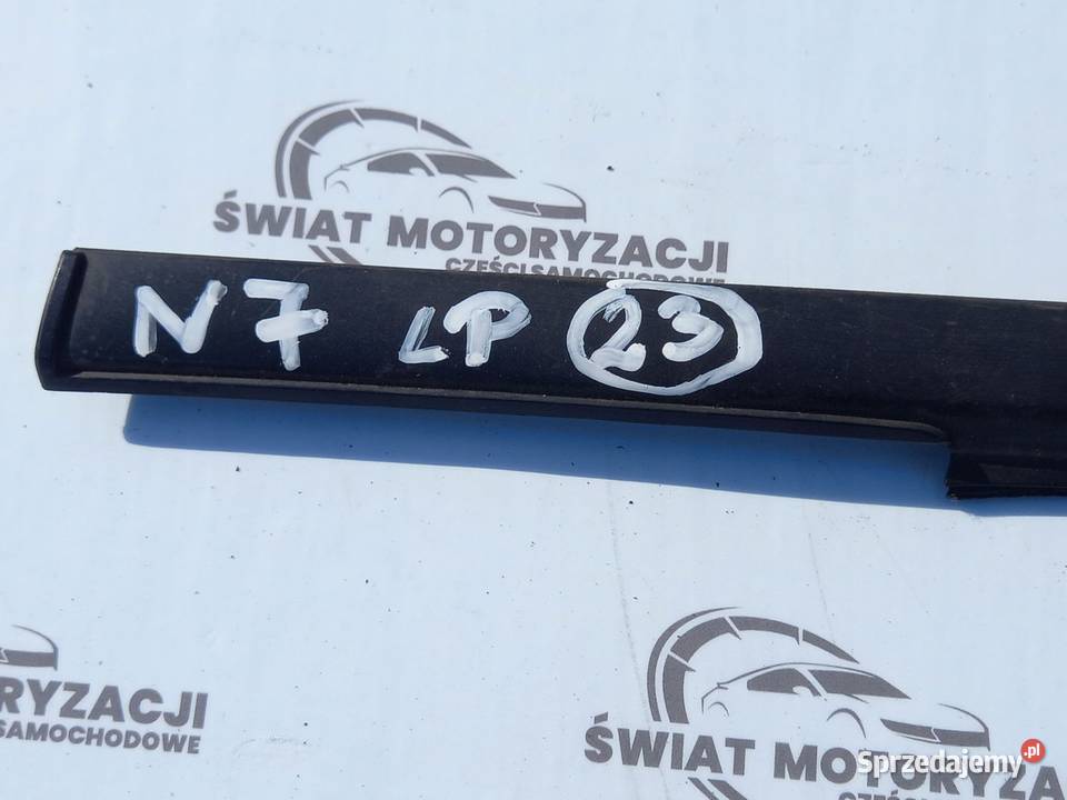 NISSAN MICRA V K14 19r listwa zgarniająca lewa Kielce sprzedam