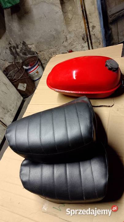 Bak komar motorynka i siedzenia