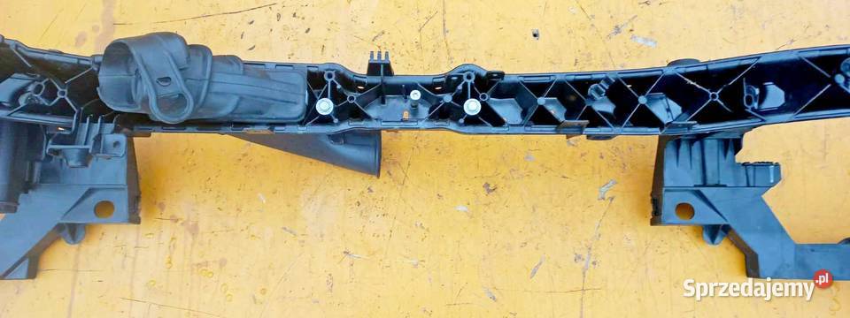 FORD FOCUS MK3 PAS PRZEDNI OKULAR BM518B041B Radom