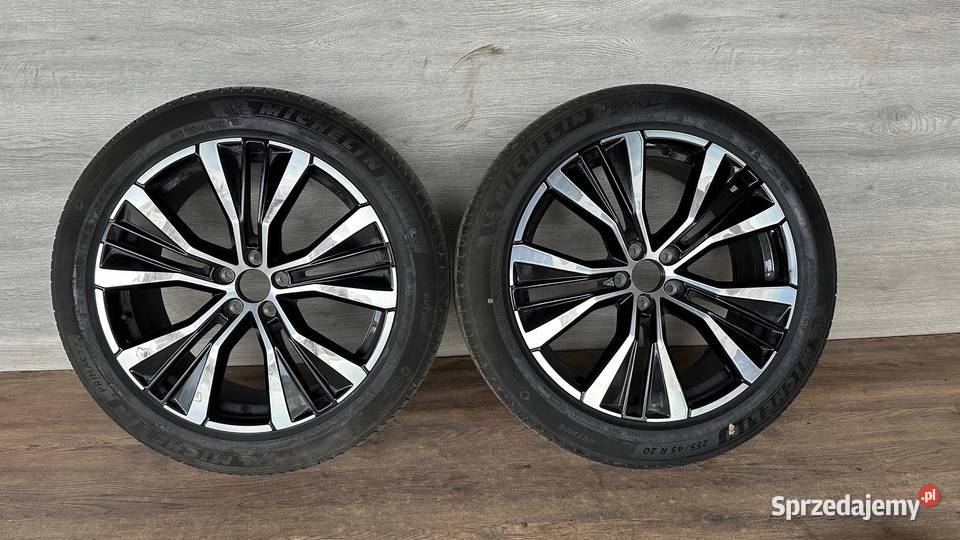 VOLVO XC60 II FELGA ALUMINIOWA 8X20 ET525 sprzedam