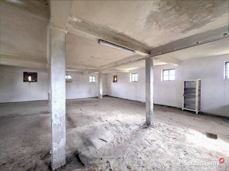 sprzedaży lokalu Smolnik 200m2 sprzedam