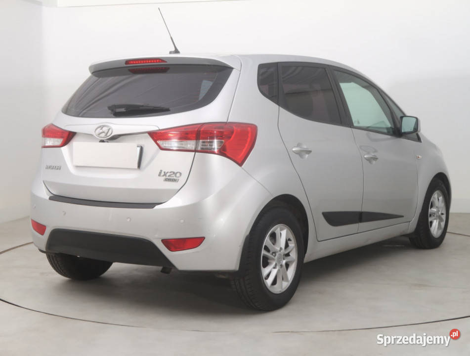 Hyundai ix20 14 CRDi czujnik parkowania ix20