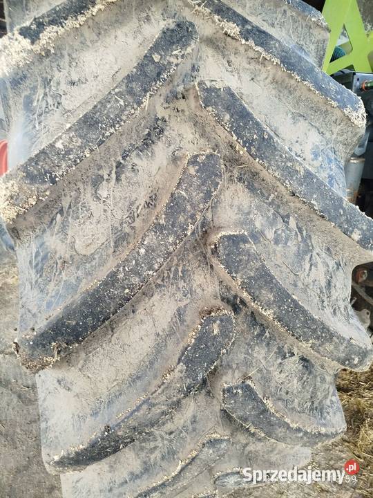 Traktor Claas Xerion Claas Ciągniki dolnośląskie Nowa Ruda