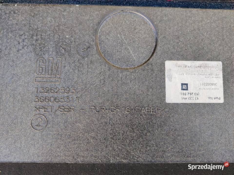 Podłoga bagażnika Opel Astra J kombi