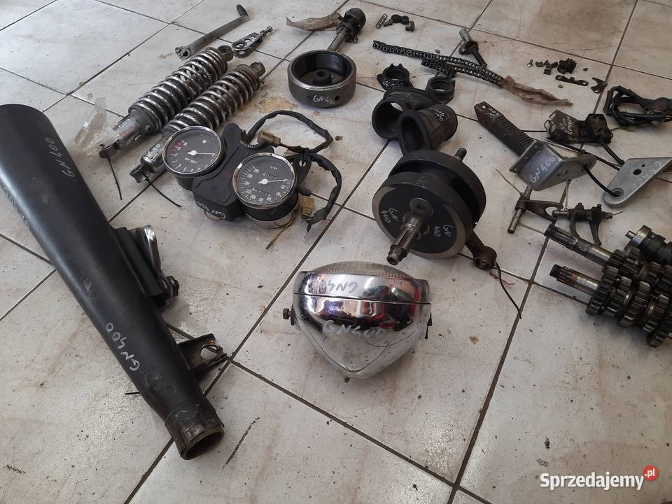 Suzuki GN 400 części tłumik licznik lampa amor Pozostałe Jelenia Góra sprzedam