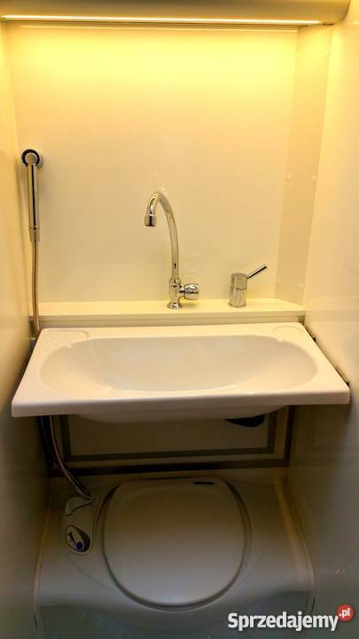 KAMPER zabudowa do Pickup 4x4 Stolno