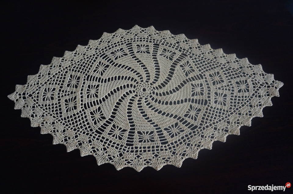 serweta serwetka obrus bieżnik szydełkowy łódzkie Libiszów-Kolonia