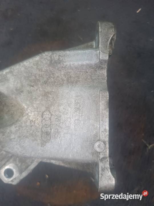 Łapa 8D0 199 308 D Audi A4 B5 FL a36 osobowe Myszków