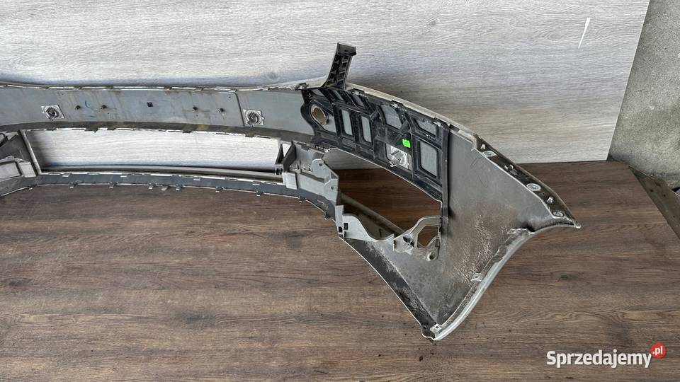SKODA OCTAVIA III LIFT ZDERZAK PRZEDNI osobowe Zderzaki sprzedam