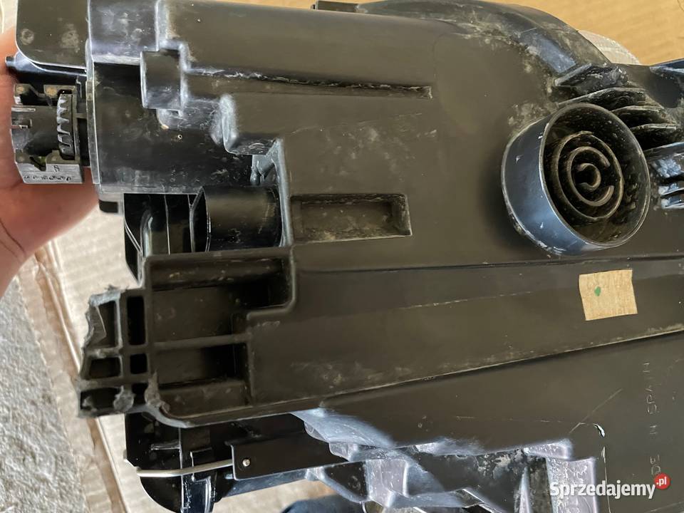 Seat ibiza V lampa przednia prawa 6f1941006a lampy przednie Czarny Dunajec