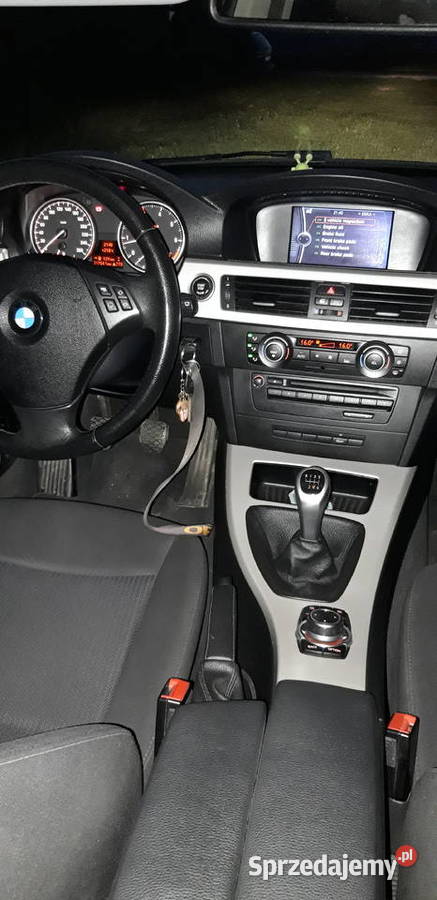 BMW 318i 2010r nieuszkodzony sprzedam