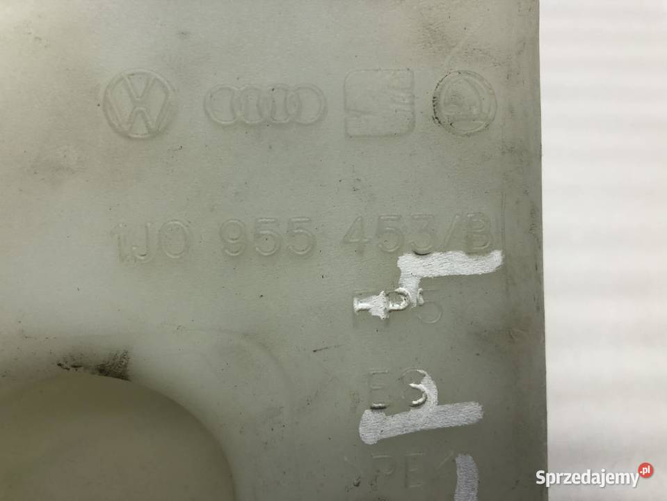 ZBIORNIK SPRYSKIWACZY VW GOLF IV 1J0955453 9705 sprzedam