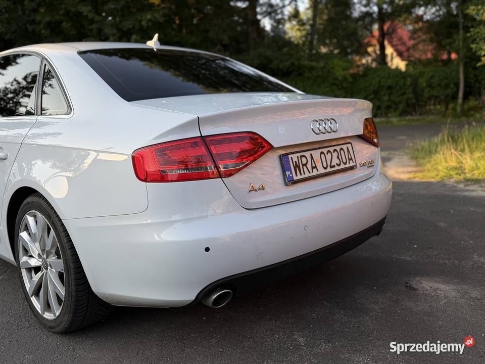Audi A 4 B8 240 V6 Quattro gniazdo AUX