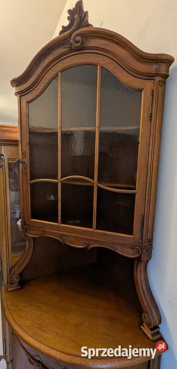 piękna narożna witryna ludwikowska orzech sklep Dąbrowa Górnicza