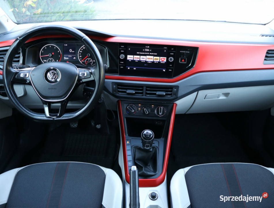 VW Polo 10 TSI przyciemniane szyby sprzedam