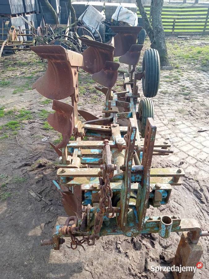 Sprzedam pług 3 skibowy obrotowy mechaniczny kujawsko-pomorskie Mogilno