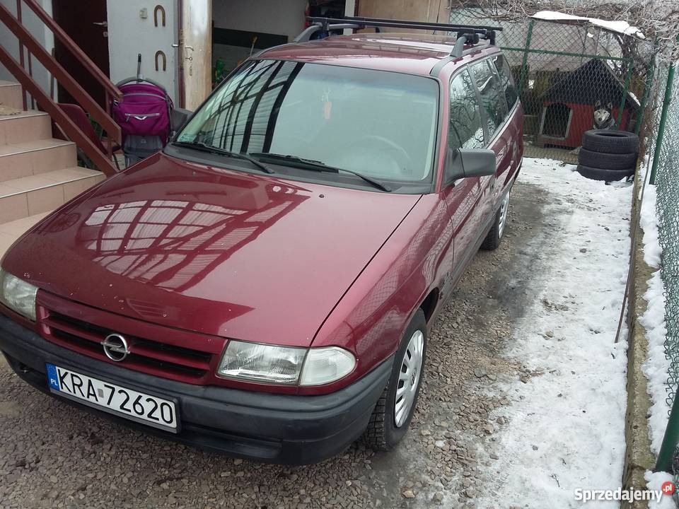 SPRZEDAM Opel Astra F 16 8V Benzyna 1994 Kombi Wola Zachariaszowska