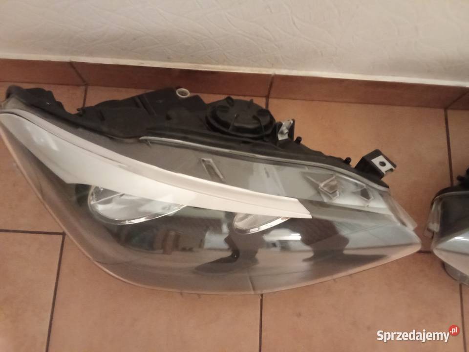 BMW1F20F21HELLA REFLEKTORY KOMPLET LEWY I PRAWY