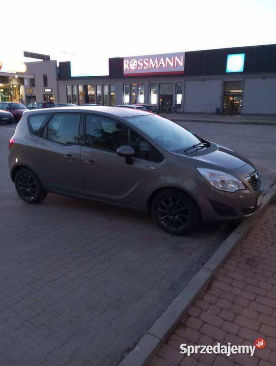 Opel Meriva 2010r 14 benzynagaz Kielce