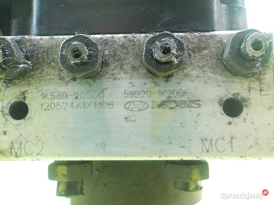 HYUNDAI ix20 16 CRDI 13r 5D pompa ABS 589201K200 Suków