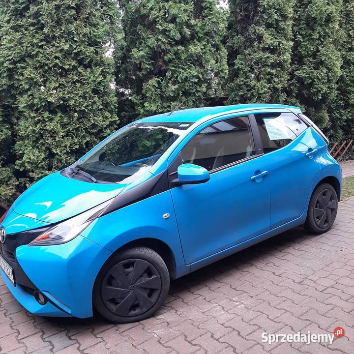 Toyota Aygo II 2018 Smerfeta szybka zwrotna Kielce