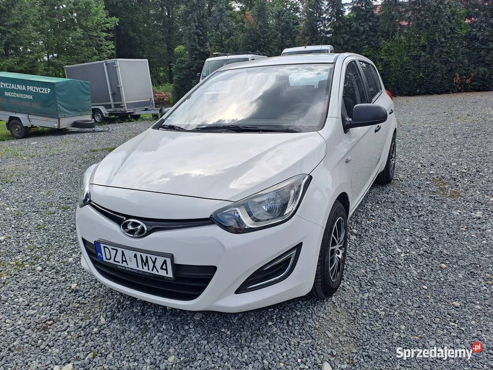 HYUNDAI i20 12 BENZ dolnośląskie Ząbkowice Śląskie