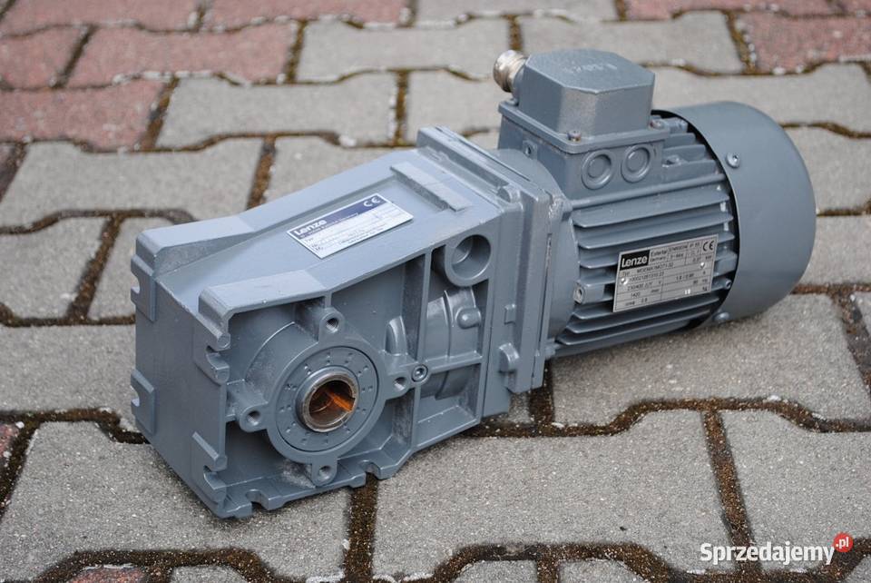 Motoreduktor kątowy 037kw 79obrmin LENZE Kargowa