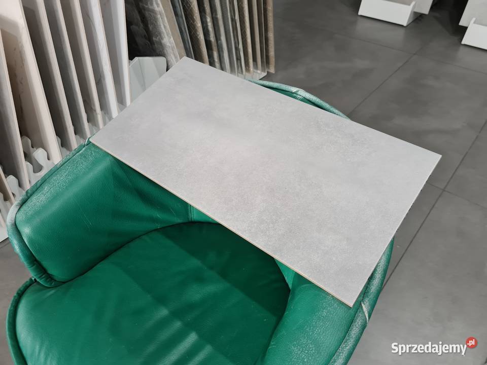 PŁYTKA GRESOWA WALK GREY 30X60 GAT 2 STARGRES Opoczno