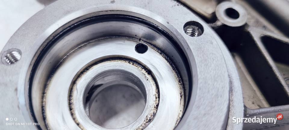 OSŁONA OBUDOWA WAŁKÓW AUDI A4 A5 TFSI 06H103166G Rozrząd Przystajń