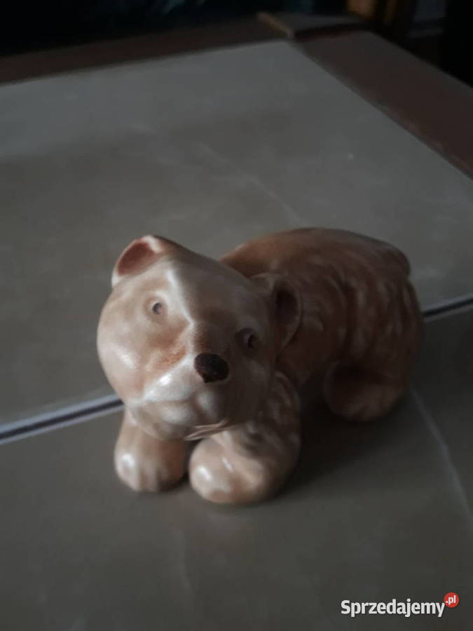 Figurka niedżwiadka ceramika SylvaC desing lata Porcelana i szkło Janów Lubelski