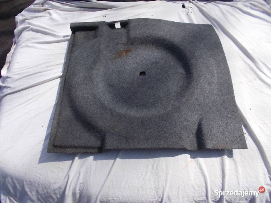 Wykładzina bagażnika BMW 5 E34 5 Poniatowa sprzedam