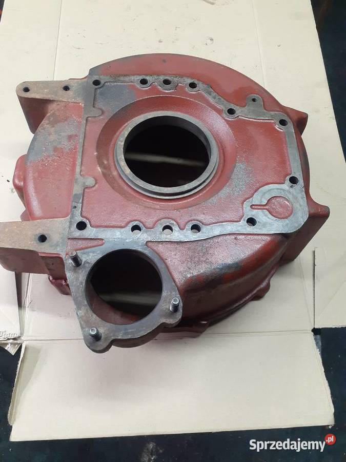 Sprzedam obudowę c 330 Silnik i osprzęt mazowieckie Sierzchów