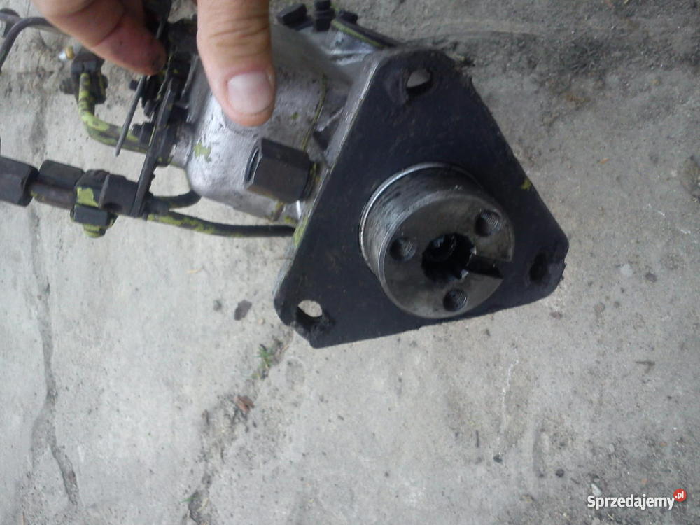 pompa wtryskowa PERKINS 4 cylindrowy silnik Zawada