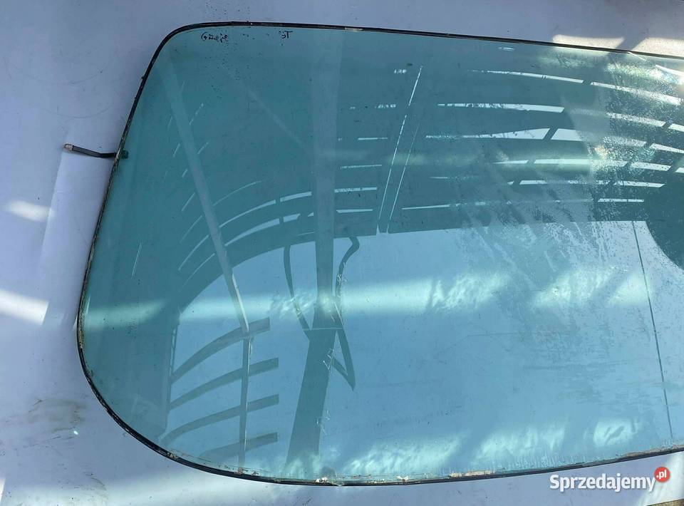 MercedesBenz C123 Coupe Szyba tył ogrzewana Łagiewniki