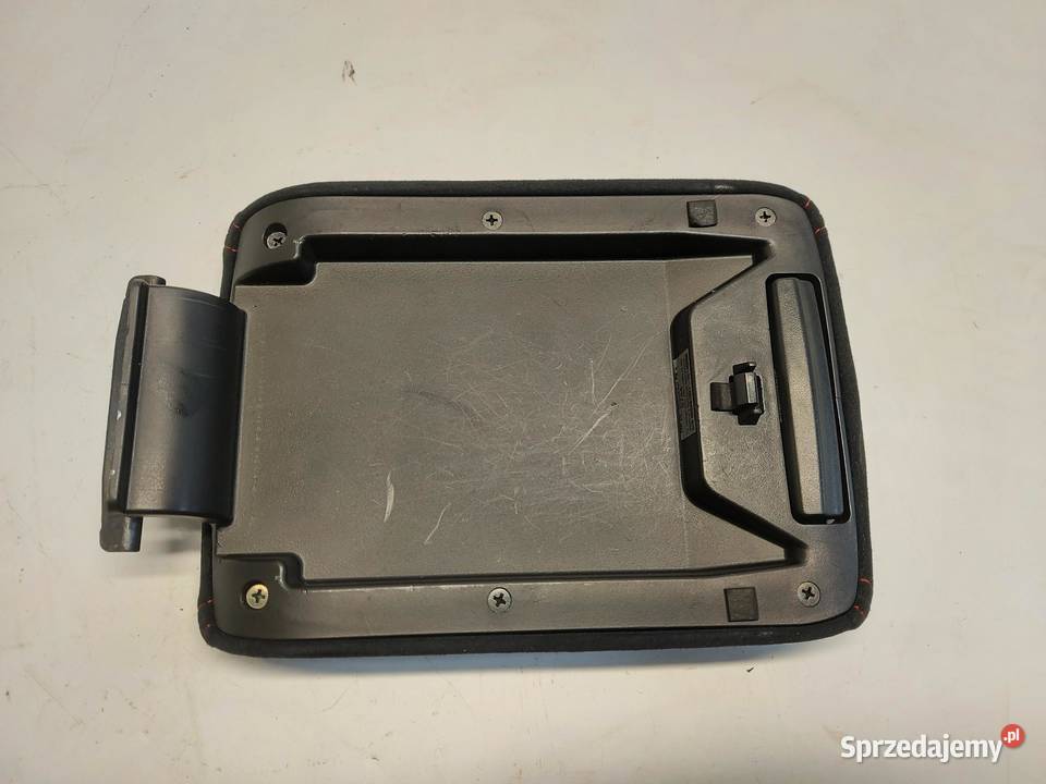 Subaru WRX STI 2015r podłokietnik tunelu