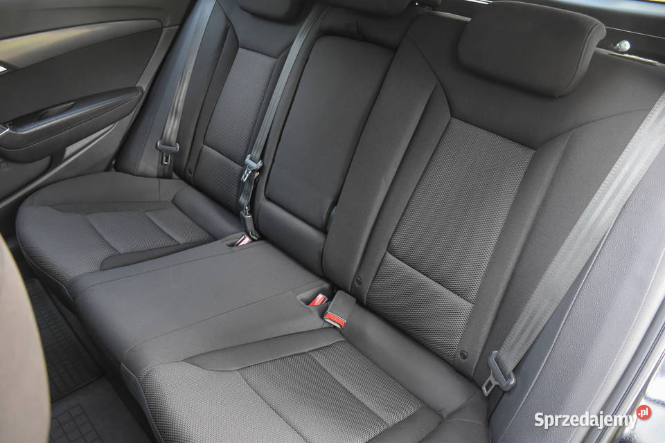 Hyundai i40 17 CRDi Comfort gniazdo USB