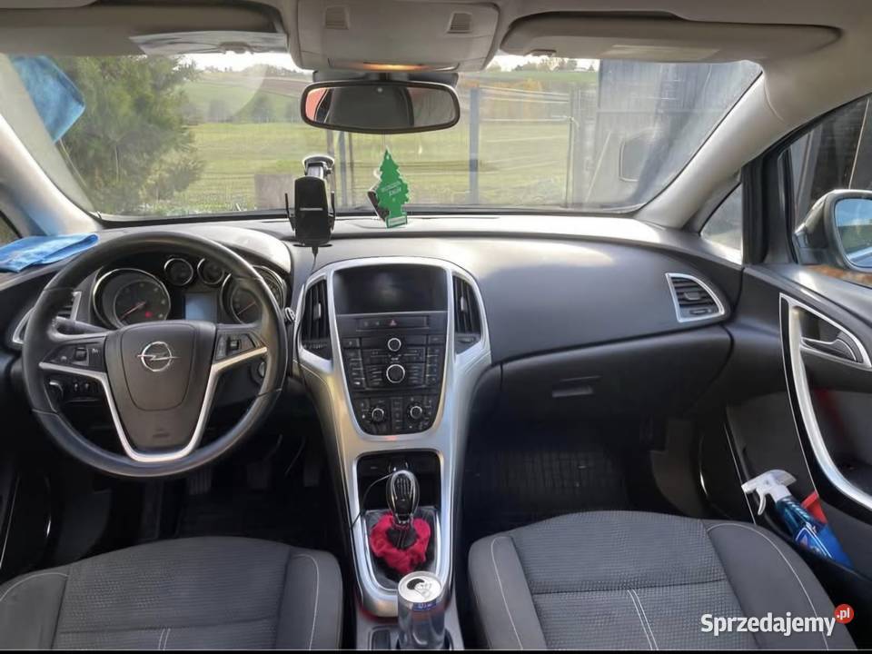 Sprzedam Opla Astrę j 17 cdti garażowany