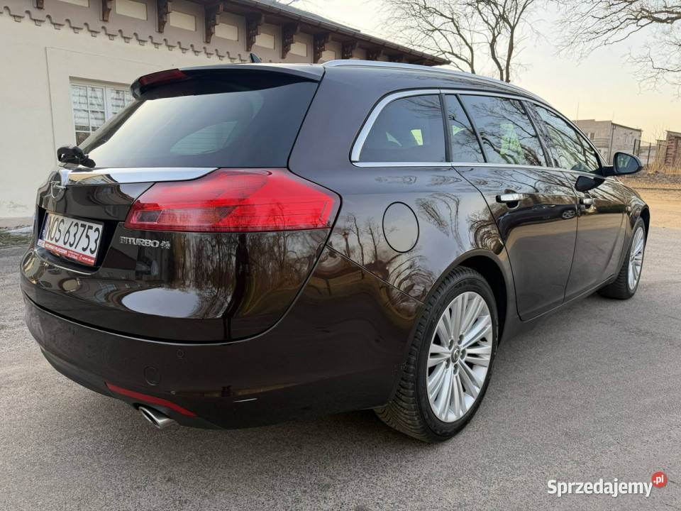 Opel Insignia Cosmo Sport Tour 20 CDTI 195 Navi napęd 4x4