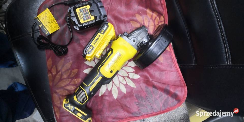 DeWalt DCG405 ładowarka i akumulator