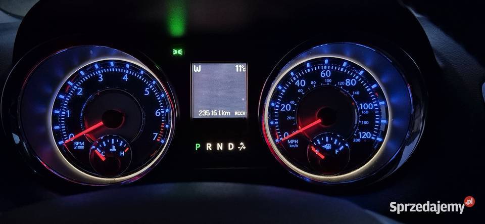 Chrysler towncountry 2014 relingi dachowe Grójec
