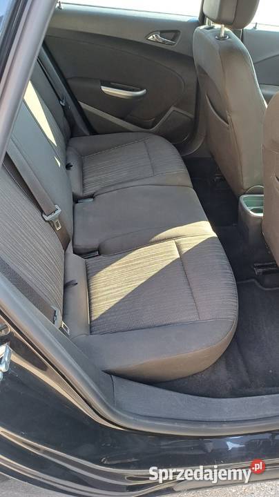 Opel Astra J 14 100 Czarna Perła świętokrzyskie Ostrowiec Świętokrzyski