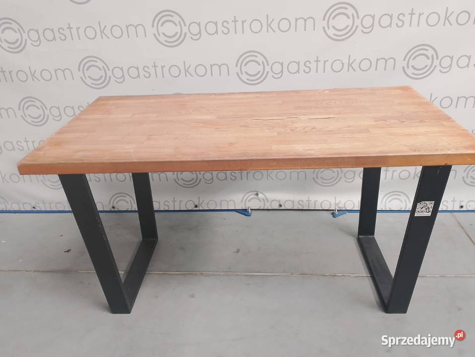 Stół z blatem drewnianym klejonym 140x71x75 Gastronomia