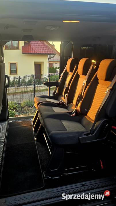 Ford Tourneo Custom Long L2 9 osób Stan Bochnia