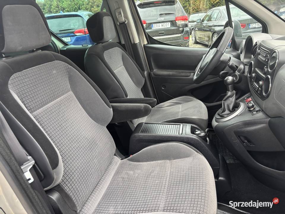 Citroen Berlingo z 2010r Paniówki