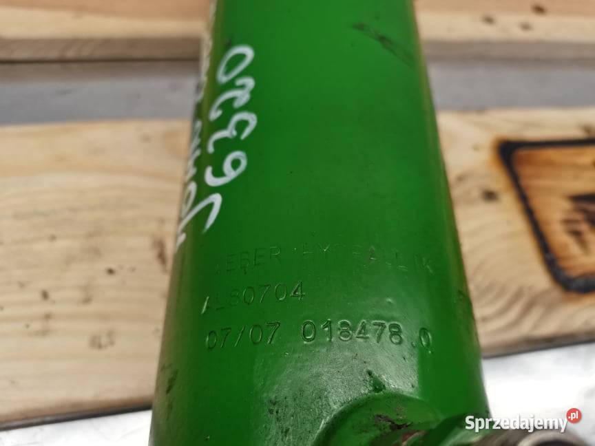 John Deere 6330 Siłownik podnośnika 0184780 Pozostałe sprzedam