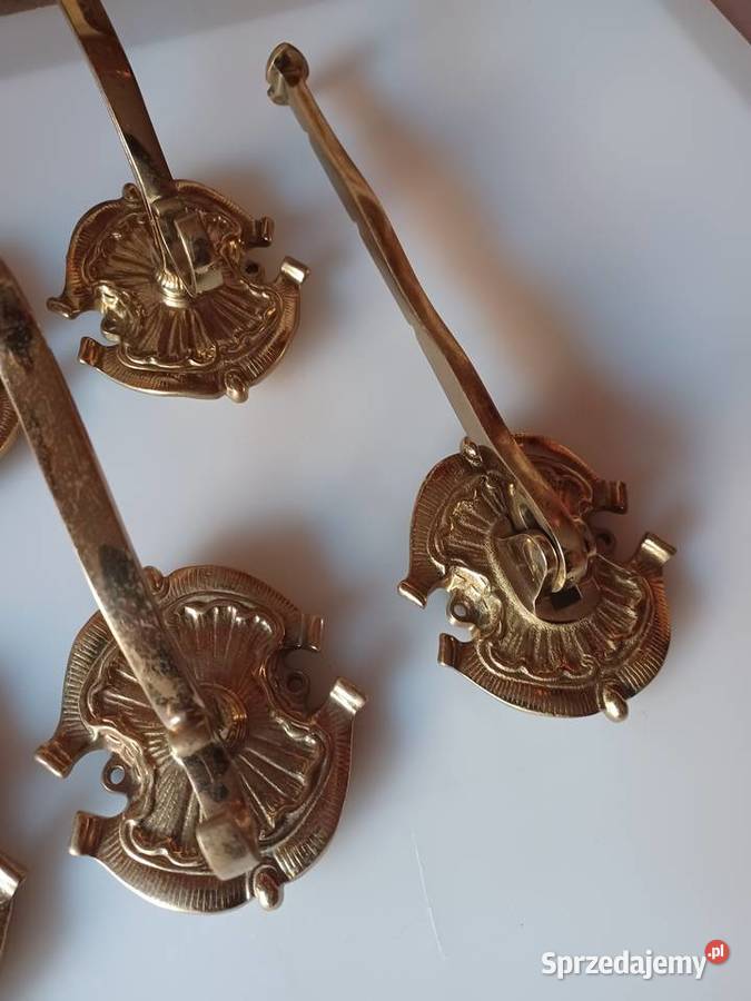 Piękny masywny mosiężny wieszak Poznań