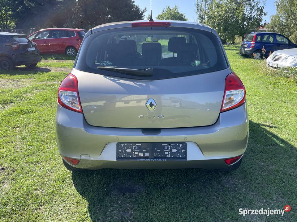 ŁADNE CLIO 12b łódzkie Łask