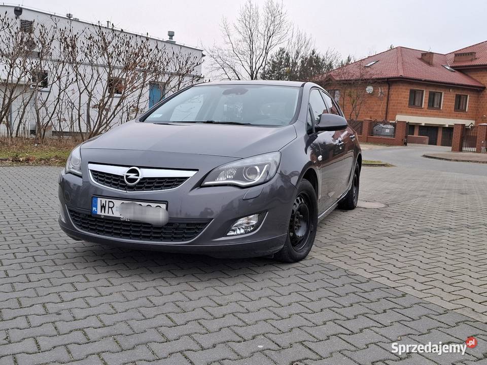 Opel Astra 1.6 B Turbo 2010r