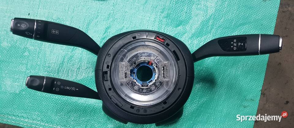 Przełącznik Zespolony MERCEDES CKLASA W205 Radom sprzedam