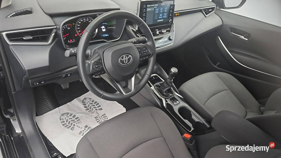 Toyota Corolla 15 Comfort Z Polskiego Salonu Warszawa